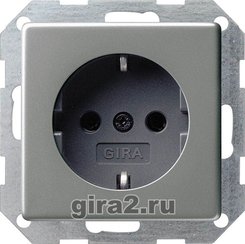 Розетка с заземлением GIRA E22 (сталь)