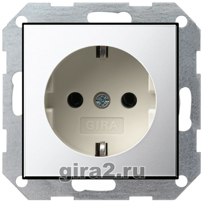 Розетка электрическая Gira System 55 (хром) Розетка электрическая Gira System 55 (хром)